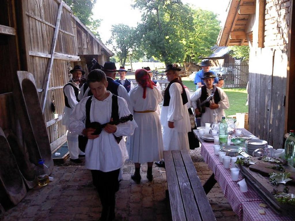 منزل الضيف Muzilovcica  في Rural Tourism Family Ravlic المظهر الخارجي الصورة